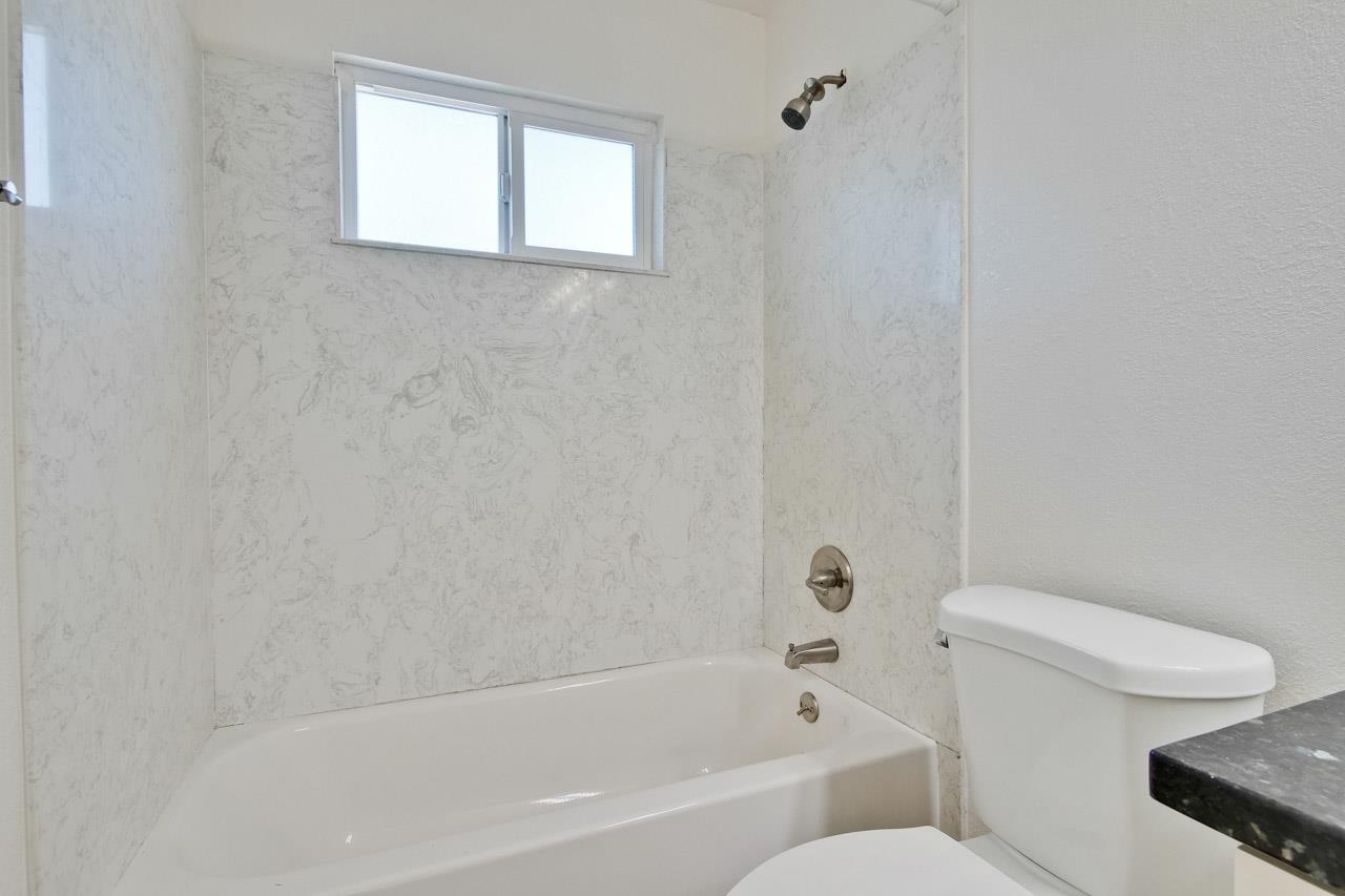 Detail Gallery Image 6 of 37 For 173 Higdon Ave #UNIT 2,  Mountain View,  CA 94041 - 2 Beds | 1/1 Baths