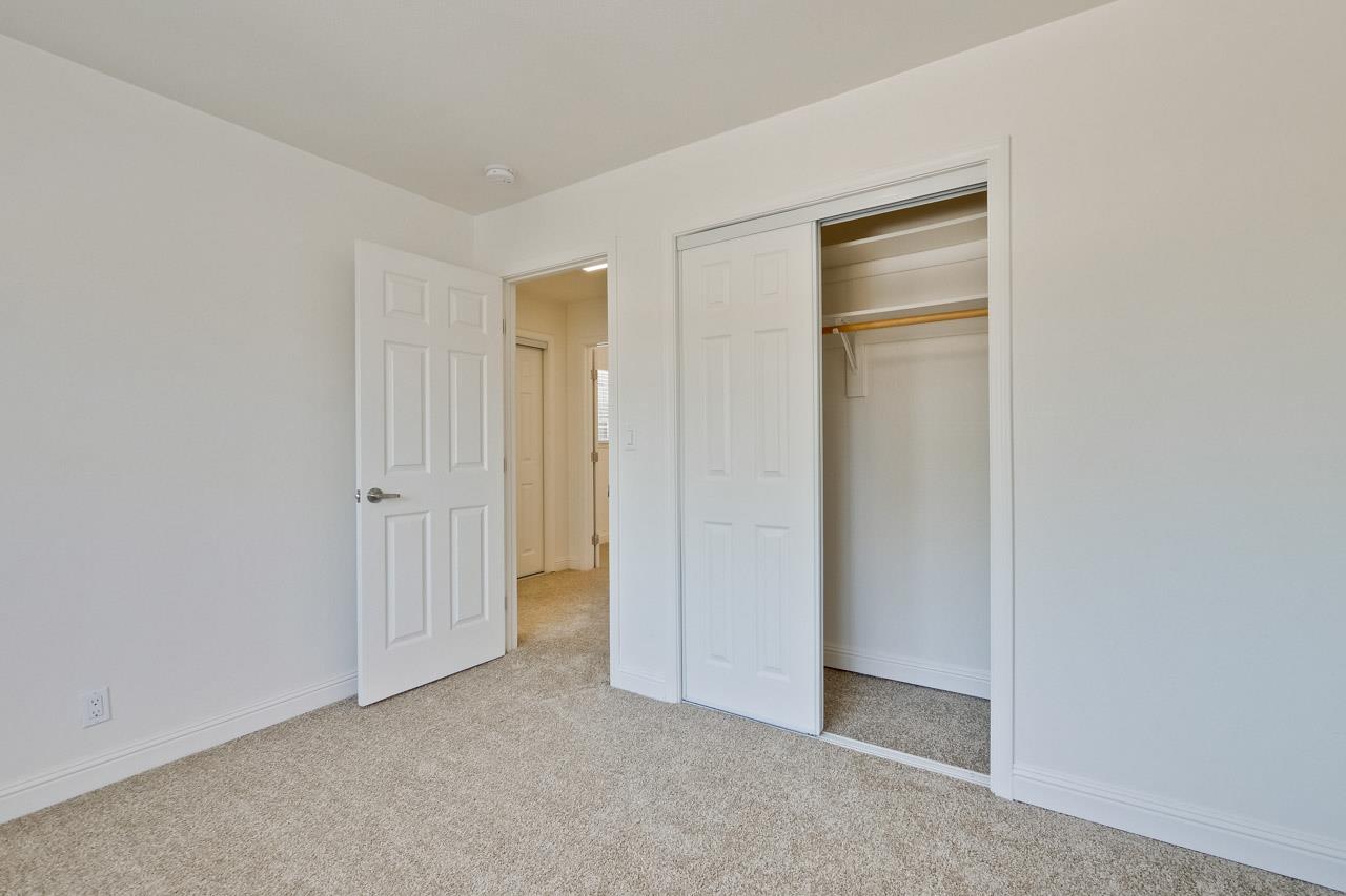 Detail Gallery Image 8 of 37 For 173 Higdon Ave #UNIT 2,  Mountain View,  CA 94041 - 2 Beds | 1/1 Baths