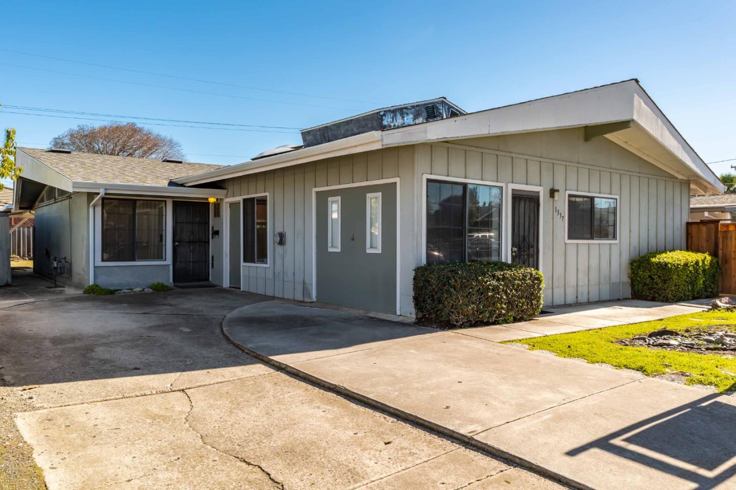 Detail Gallery Image 1 of 1 For 1337 Socorro Ave, Sunnyvale,  CA 94089 - 4 Beds | 2/1 Baths