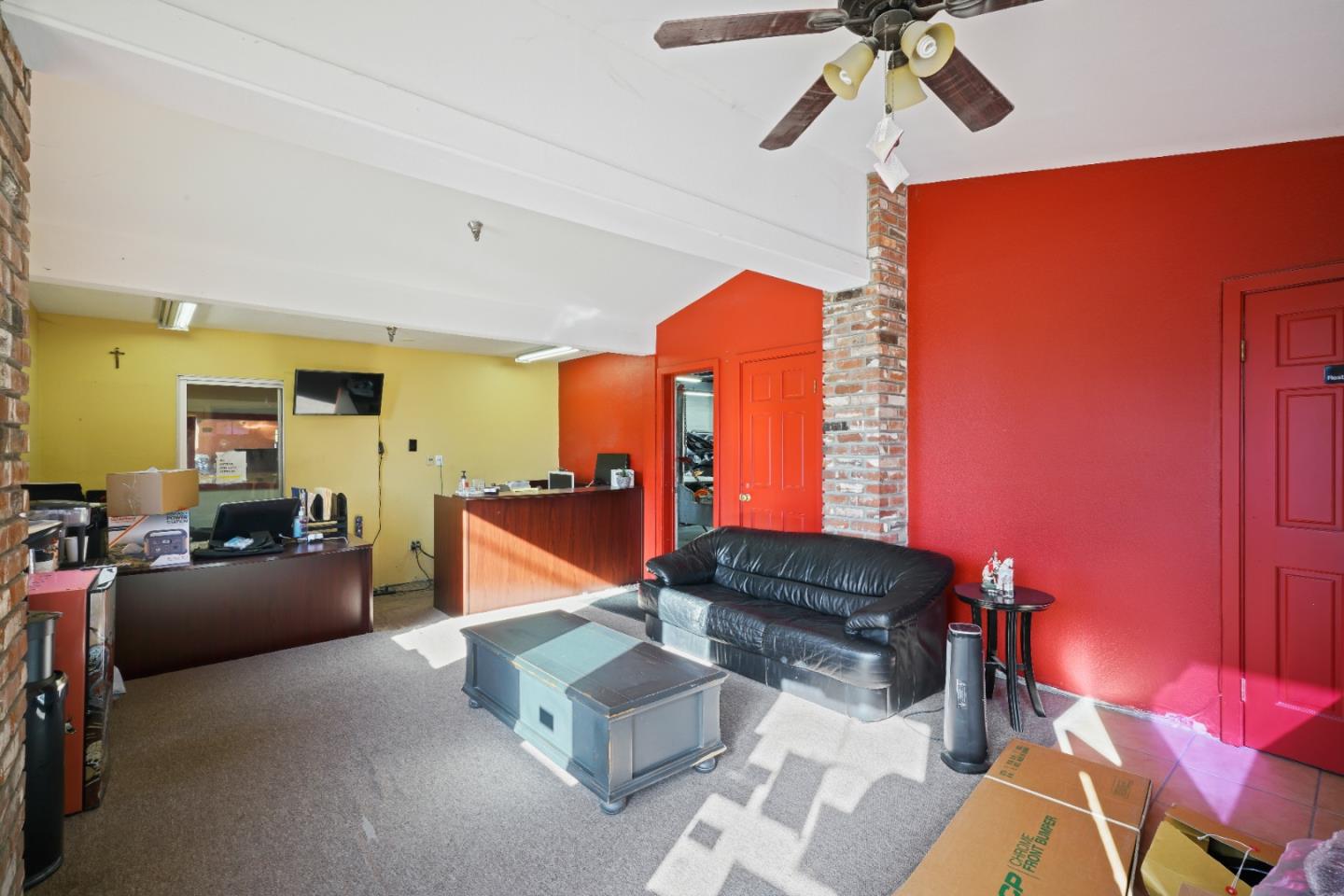 Detail Gallery Image 7 of 20 For 355 W 9th St, Santa Rosa,  CA 95401 - – Beds | – Baths