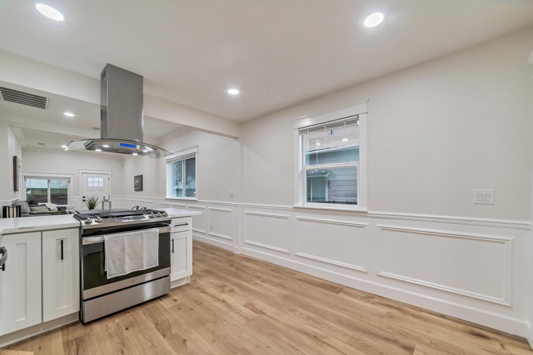 Detail Gallery Image 32 of 43 For 54 W Reed St, San Jose,  CA 95110 - – Beds | – Baths