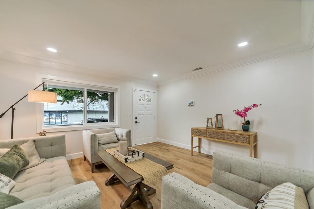 Detail Gallery Image 4 of 43 For 54 W Reed St, San Jose,  CA 95110 - – Beds | – Baths