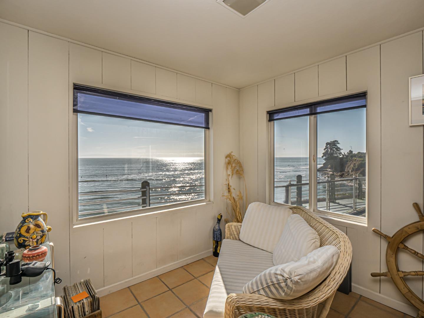 Detail Gallery Image 42 of 66 For 4360 Opal Cliff Dr, Santa Cruz,  CA 95062 - 3 Beds | 2 Baths