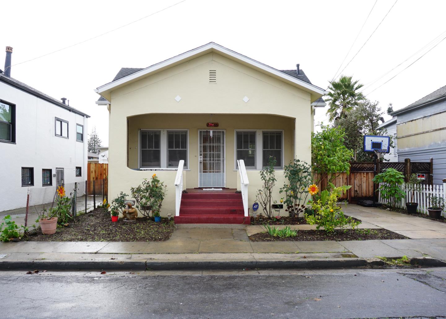 Detail Gallery Image 1 of 1 For 22265 Pearce St, Hayward,  CA 94541 - 3 Beds | 2 Baths