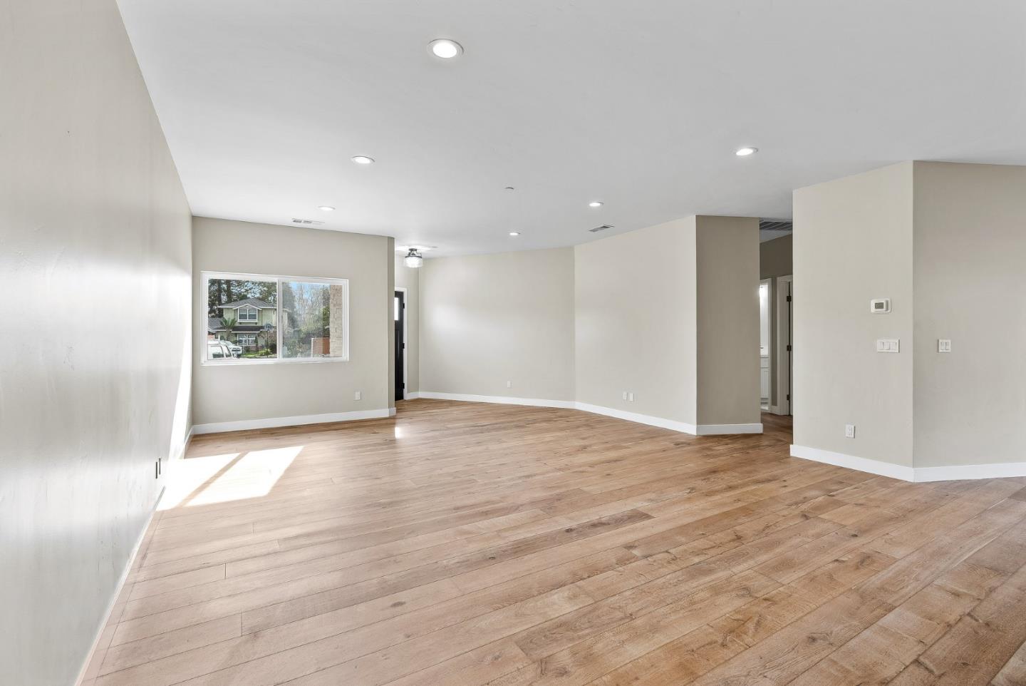 Detail Gallery Image 17 of 41 For 2265 Paul Minnie Ct, Santa Cruz,  CA 95062 - 4 Beds | 2/1 Baths
