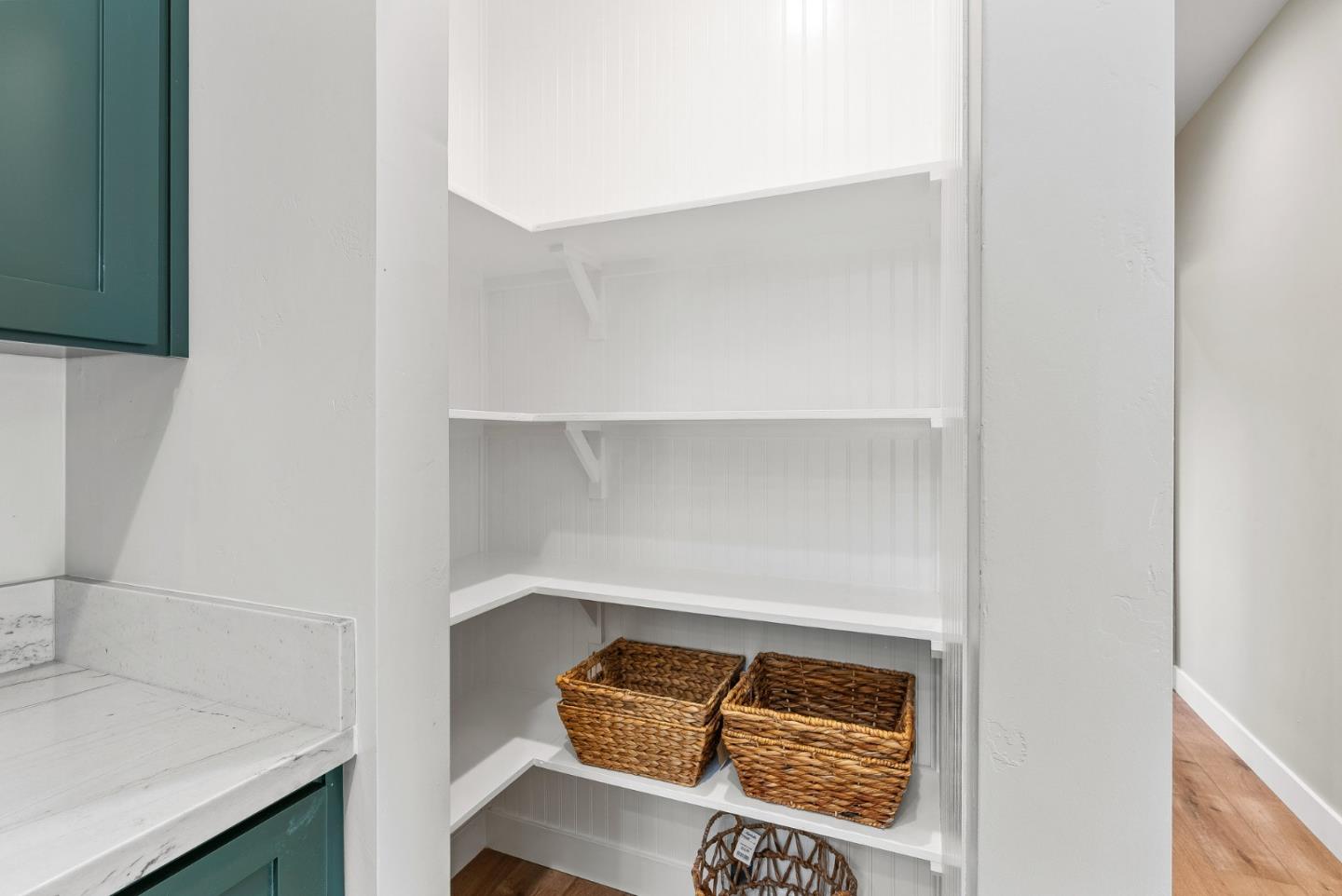 Detail Gallery Image 27 of 41 For 2265 Paul Minnie Ct, Santa Cruz,  CA 95062 - 4 Beds | 2/1 Baths
