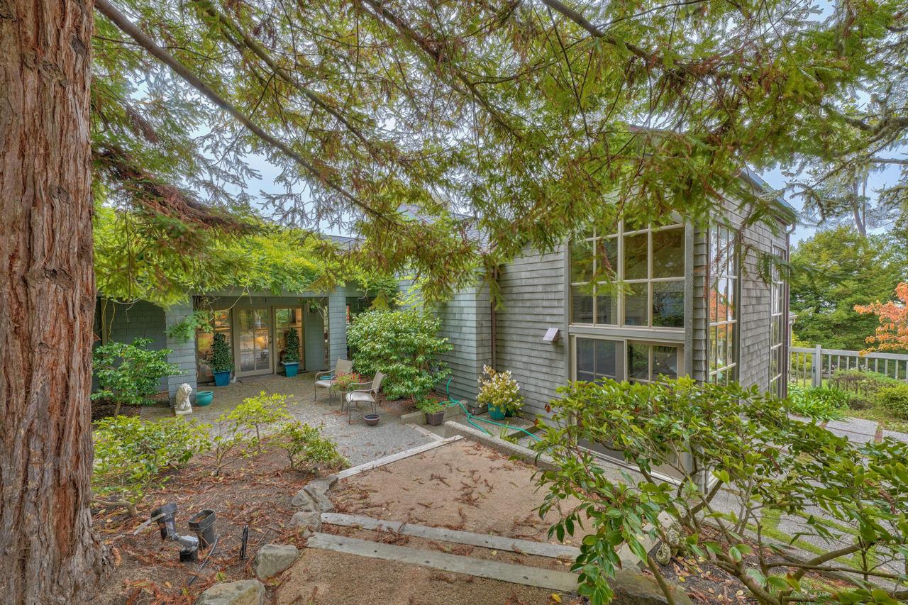 Detail Gallery Image 1 of 1 For 121 Fern Canyon Rd, Carmel,  CA 93923 - 3 Beds | 2 Baths