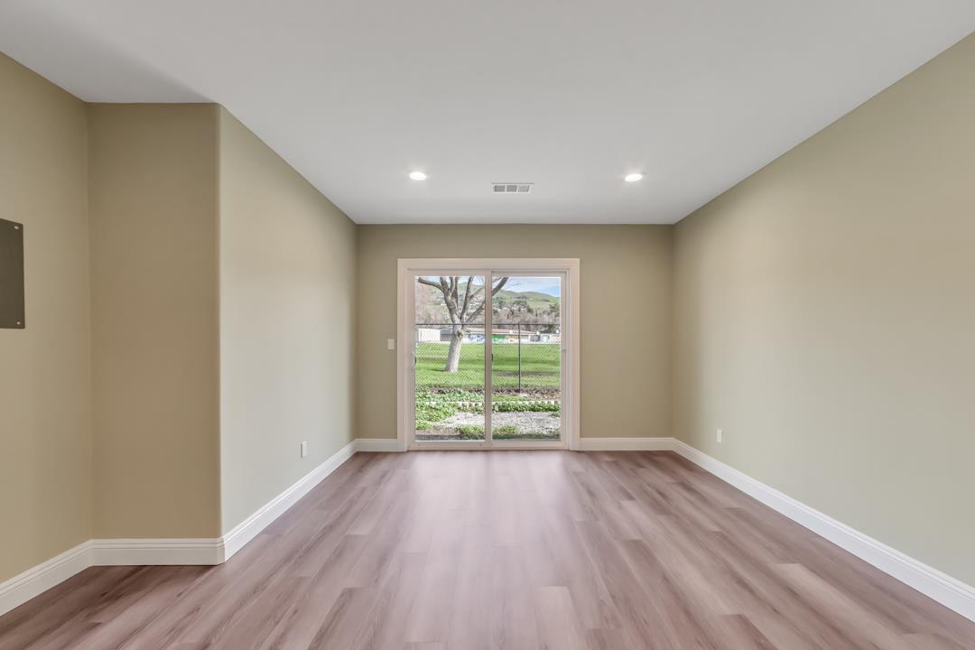 350 Cureton Pl, Alum Rock, CA 95127 photo 8