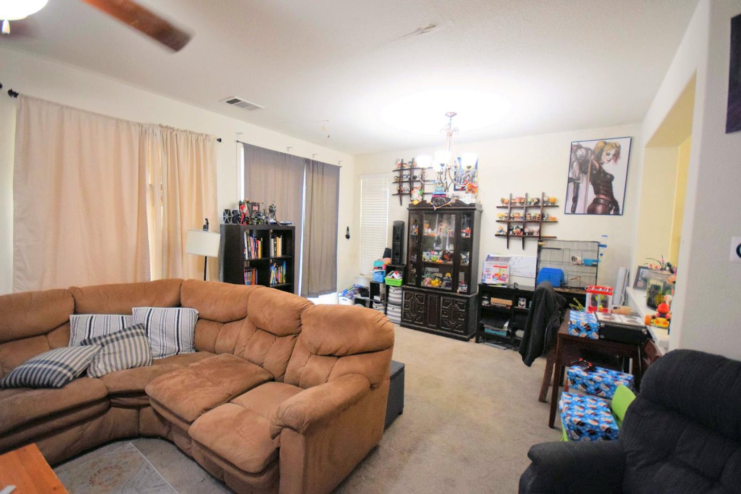Detail Gallery Image 7 of 24 For 1383 Carlsbad Dr, Merced,  CA 95348 - 4 Beds | 2/1 Baths