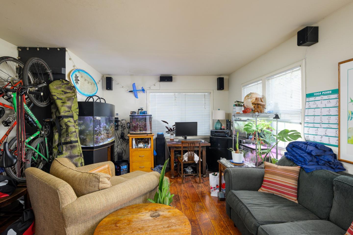 Detail Gallery Image 12 of 20 For 1950 Menalto Ave, Menlo Park,  CA 94025 - – Beds | – Baths