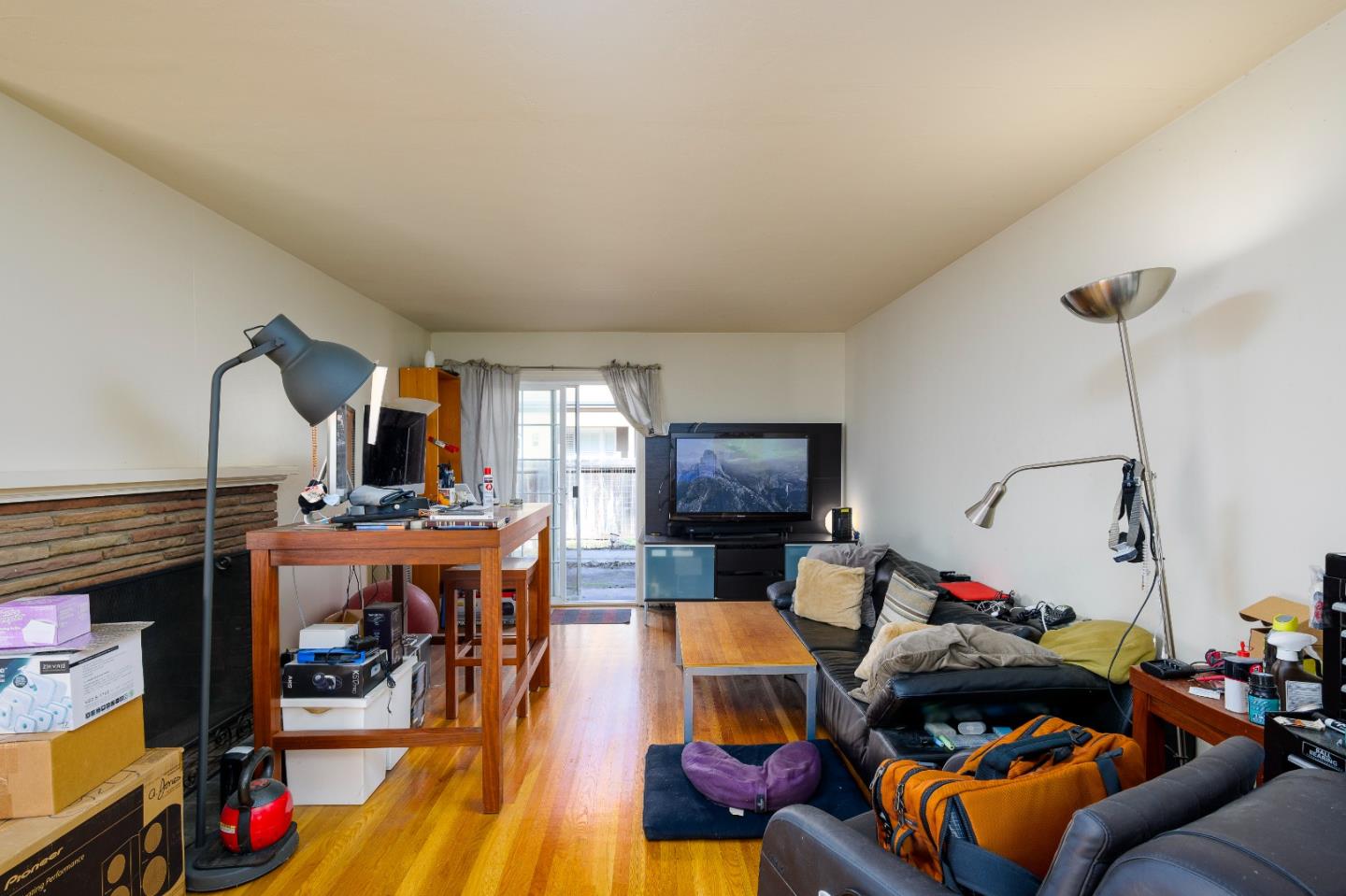 Detail Gallery Image 22 of 49 For 1952 Menalto Ave, Menlo Park,  CA 94025 - – Beds | – Baths