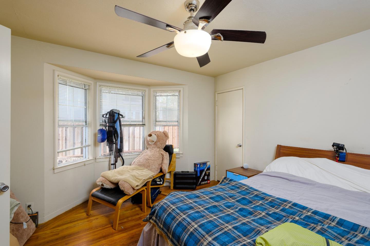 Detail Gallery Image 25 of 49 For 1952 Menalto Ave, Menlo Park,  CA 94025 - – Beds | – Baths
