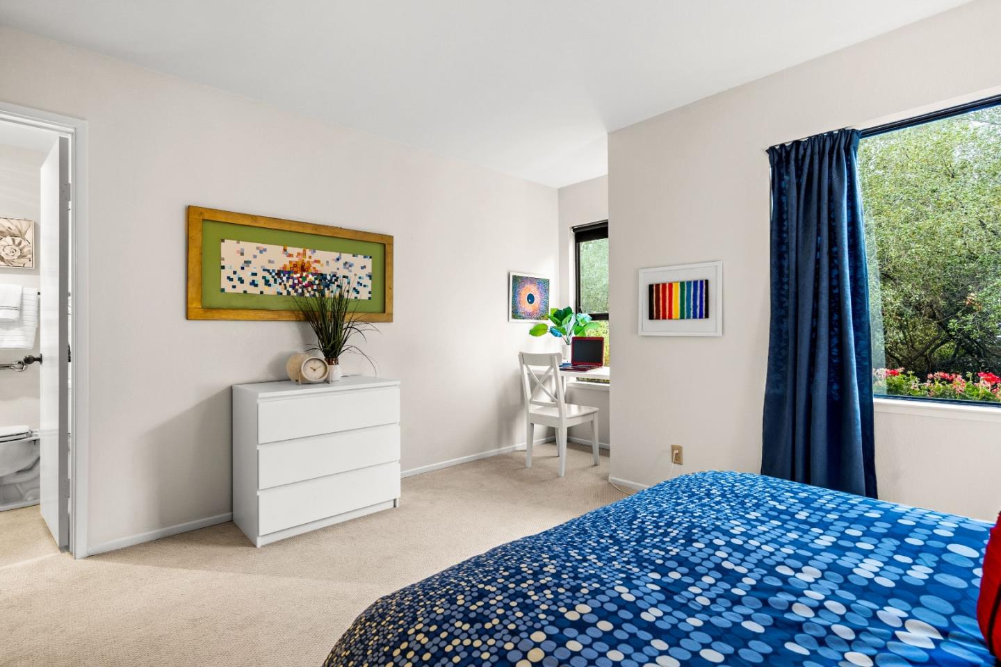 Detail Gallery Image 18 of 29 For 2140 Santa Cruz Ave #B105,  Menlo Park,  CA 94025 - 2 Beds | 2 Baths