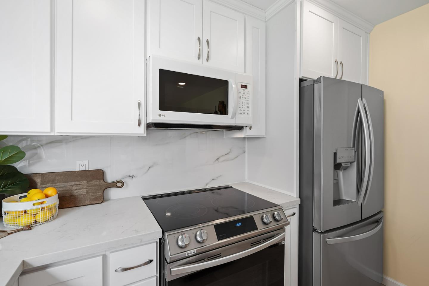 Detail Gallery Image 11 of 20 For 461 Halsey Ave, San Jose,  CA 95128 - 2 Beds | 1 Baths