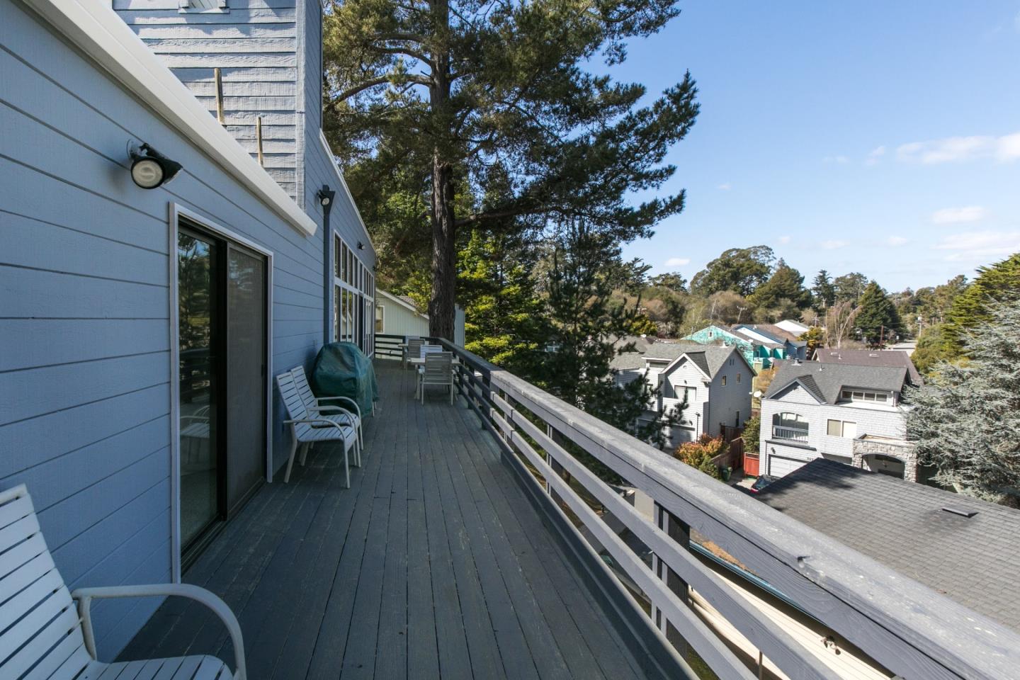 Detail Gallery Image 20 of 30 For 103 Dunsmuir Ct, Aptos,  CA 95003 - 4 Beds | 2/1 Baths