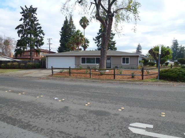 Detail Gallery Image 1 of 1 For 17951 Los Felice, San Jose,  CA 95130 - 3 Beds | 1/1 Baths