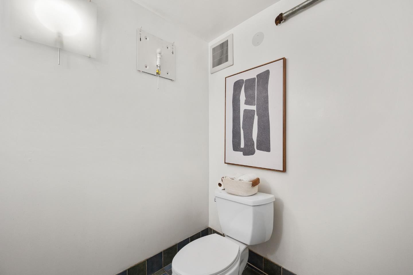 Detail Gallery Image 29 of 54 For 638 Minna St #3,  San Francisco,  CA 94103 - 3 Beds | 2/1 Baths