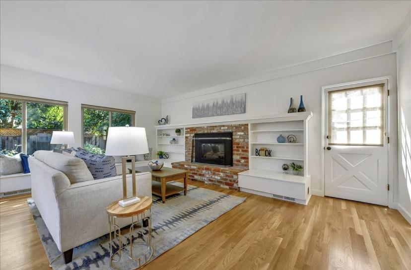 Detail Gallery Image 3 of 12 For 1552 Fuchsia Dr, San Jose,  CA 95125 - 3 Beds | 1 Baths