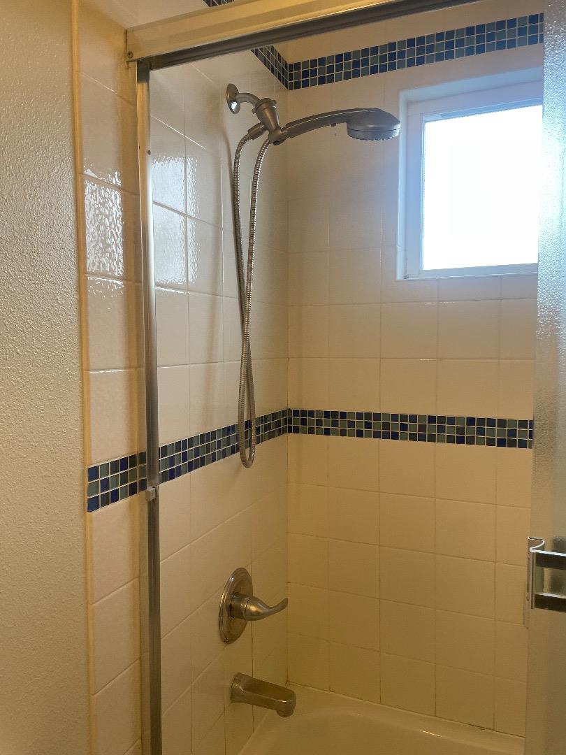 Detail Gallery Image 9 of 18 For 3569 Agate Dr #6,  Santa Clara,  CA 95051 - 2 Beds | 1 Baths
