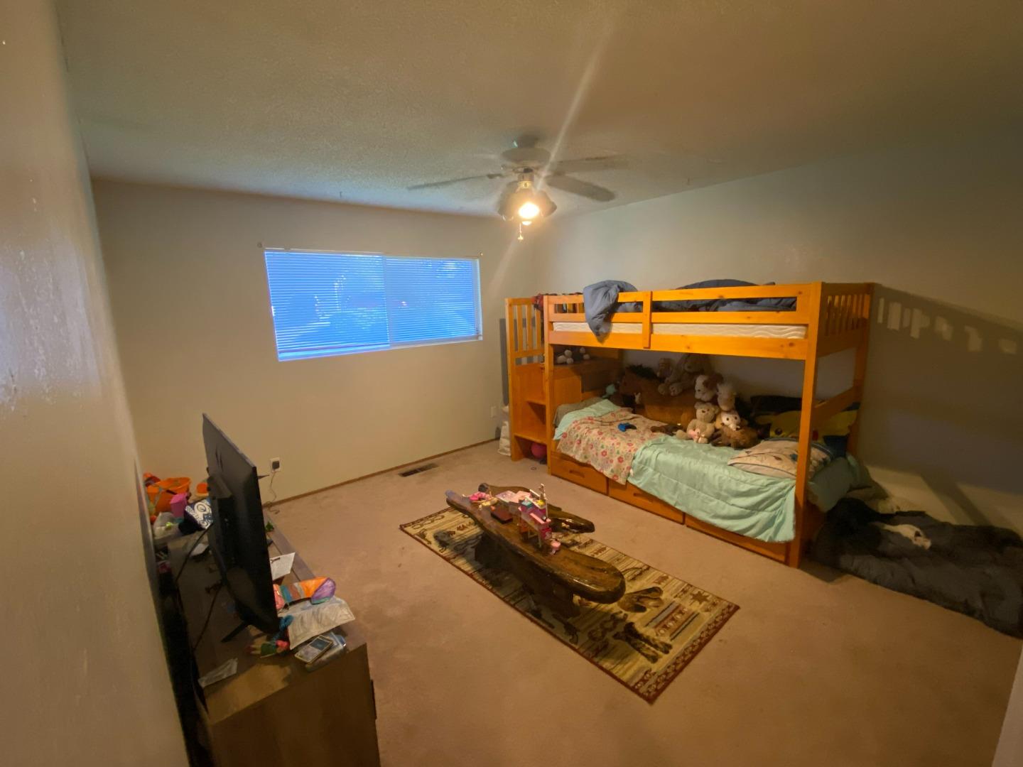 Detail Gallery Image 9 of 16 For 22860 Oak View Dr, Red Bluff,  CA 96080 - 3 Beds | 1/1 Baths