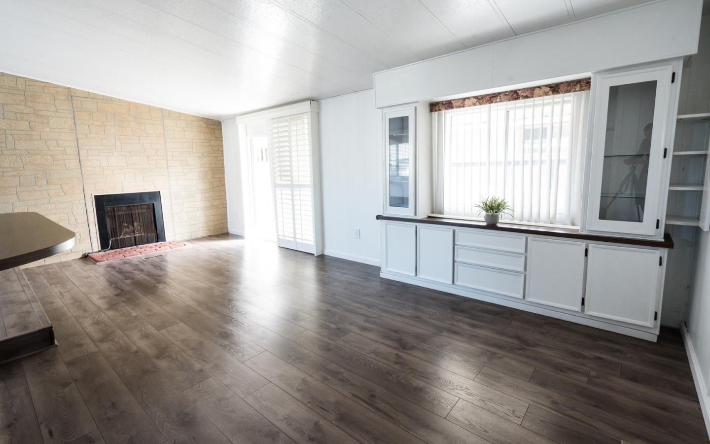 Detail Gallery Image 7 of 37 For 13816 Vista Del Lago #85,  Castroville,  CA 95012 - 2 Beds | 2 Baths