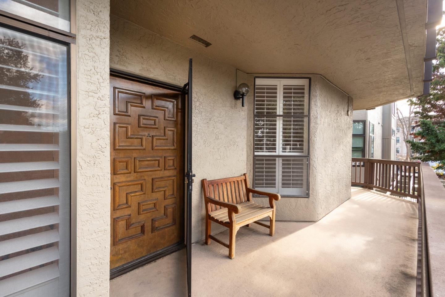 Detail Gallery Image 3 of 22 For 11 Hayward Ave #2003,  San Mateo,  CA 94401 - 2 Beds | 2 Baths