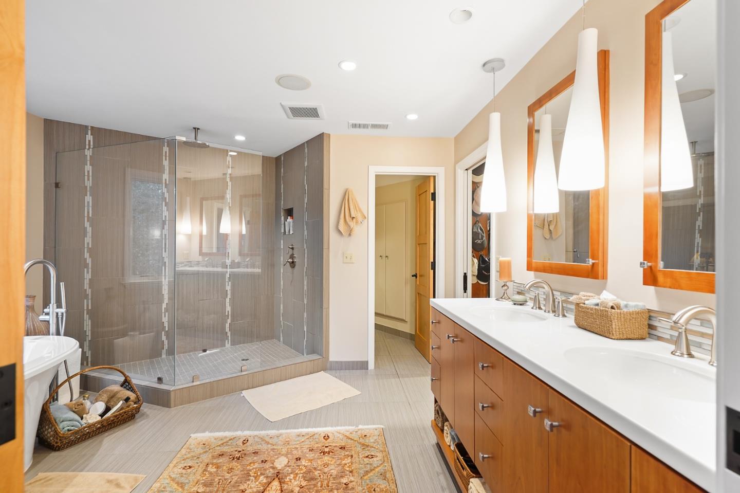 Detail Gallery Image 36 of 72 For 27421 Sherlock Rd, Los Altos Hills,  CA 94022 - 4 Beds | 3 Baths
