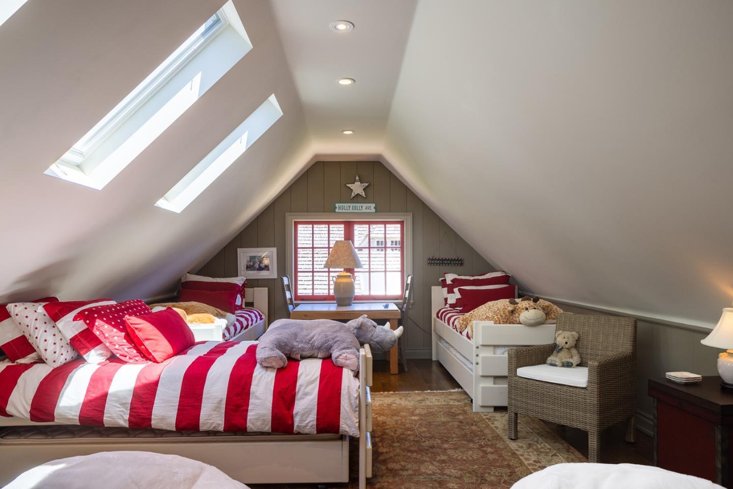 Detail Gallery Image 37 of 45 For 26387 Isabella Ave, Carmel,  CA 93923 - 4 Beds | 3 Baths