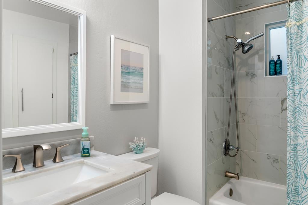 Detail Gallery Image 15 of 28 For 324 Moosehead Dr, Aptos,  CA 95003 - 3 Beds | 3 Baths