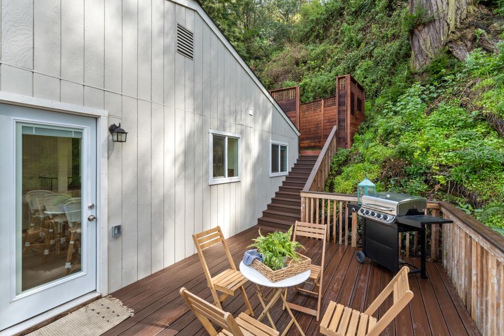 Detail Gallery Image 19 of 28 For 324 Moosehead Dr, Aptos,  CA 95003 - 3 Beds | 3 Baths