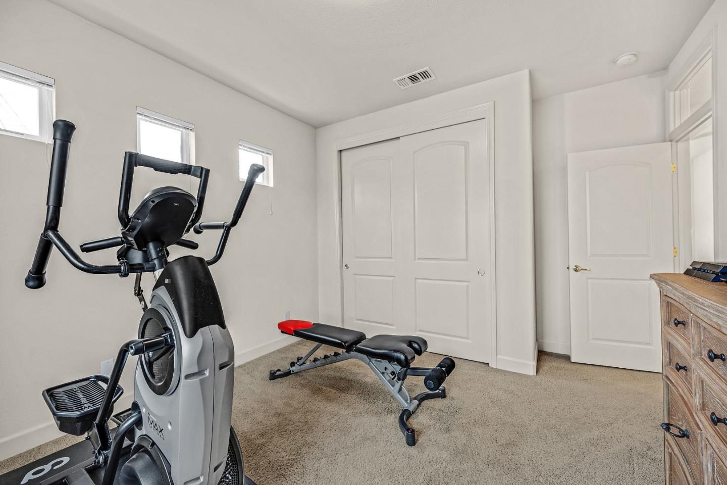 9042 Cambridge Cir, Vallejo, CA 94591 photo 25