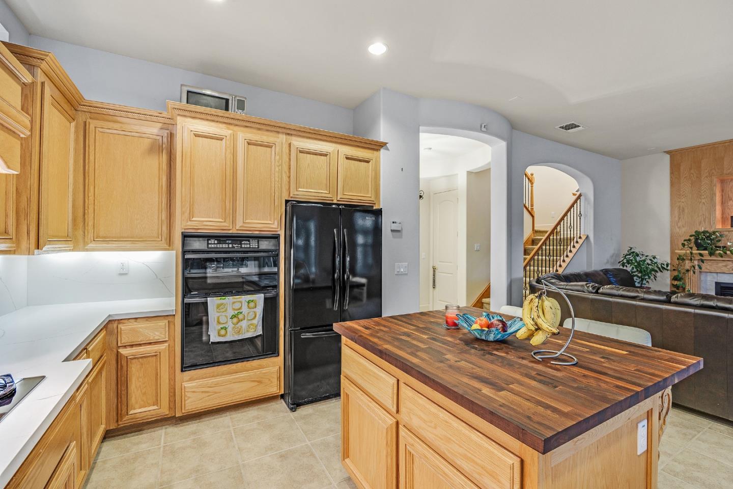 9042 Cambridge Cir, Vallejo, CA 94591 photo 6