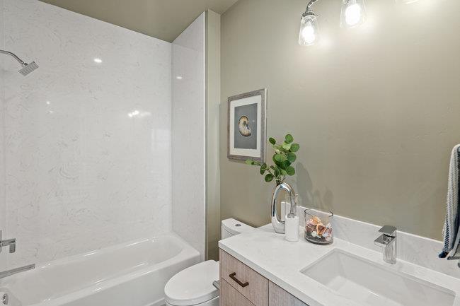 Detail Gallery Image 32 of 52 For 116 Wika Ranch Ct, Redwood City,  CA 94062 - 4 Beds | 4/1 Baths