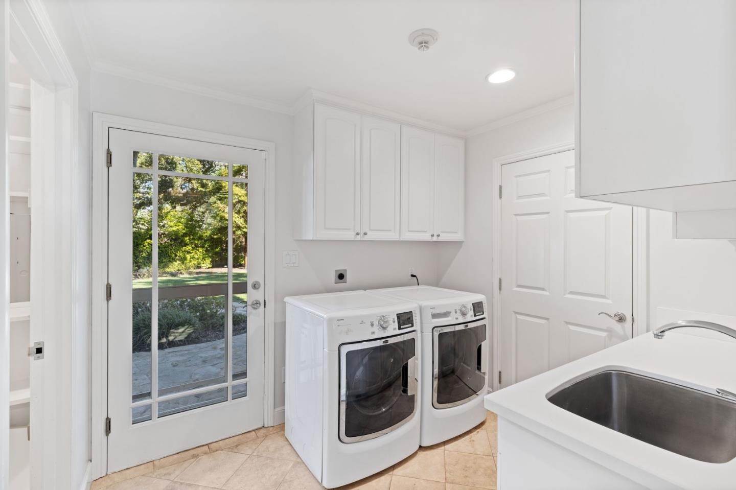 Detail Gallery Image 27 of 71 For 248 Greenoaks Dr, Atherton,  CA 94027 - 6 Beds | 4/1 Baths