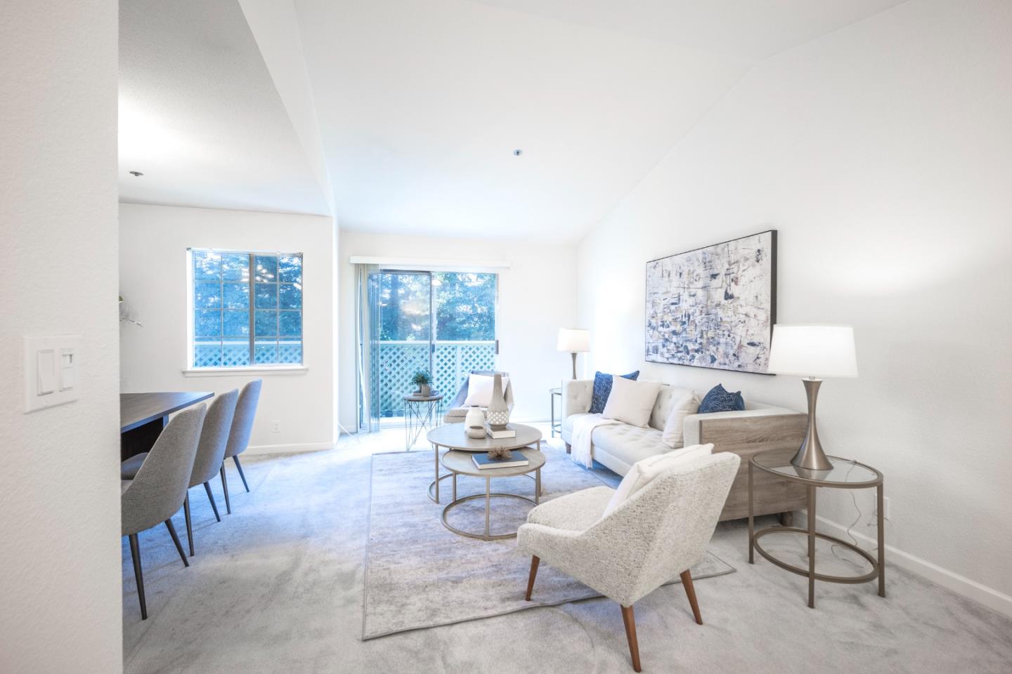 Detail Gallery Image 2 of 17 For 1022 San Luis Cir #718,  Daly City,  CA 94014 - 1 Beds | 1 Baths