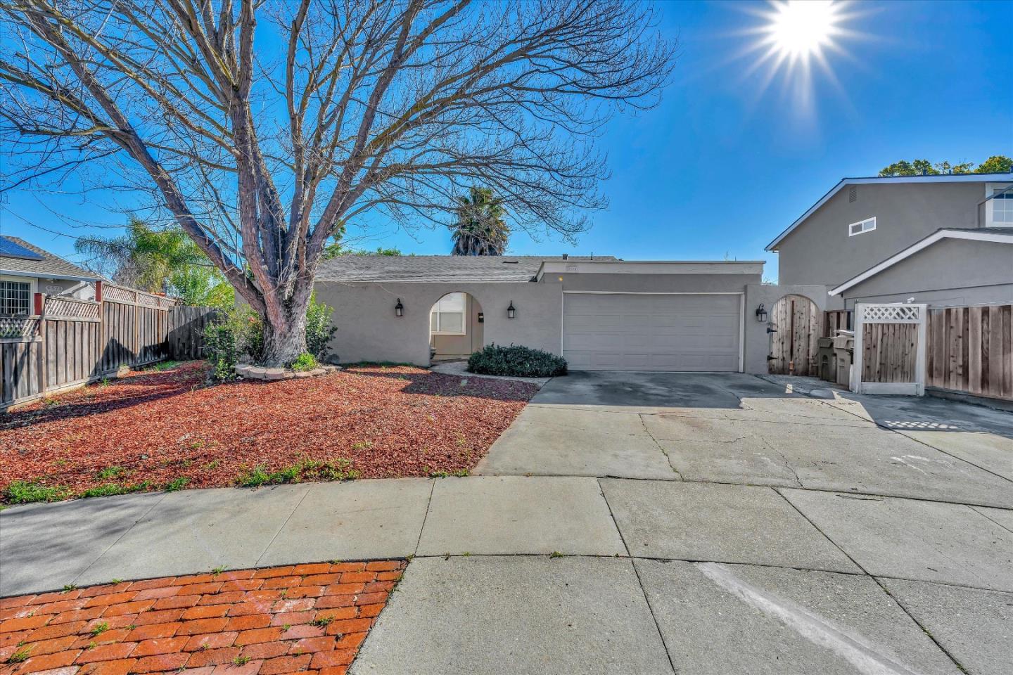 Detail Gallery Image 1 of 1 For 6576 Pemba Dr, San Jose,  CA 95119 - 3 Beds | 2 Baths