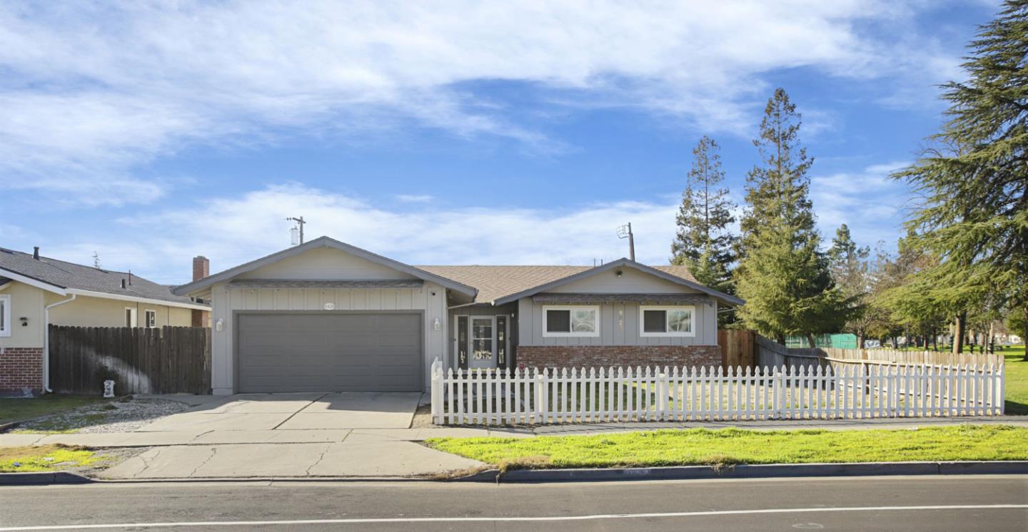 Detail Gallery Image 13 of 41 For 8429 N El Dorado St, Stockton,  CA 95210 - 3 Beds | 2 Baths