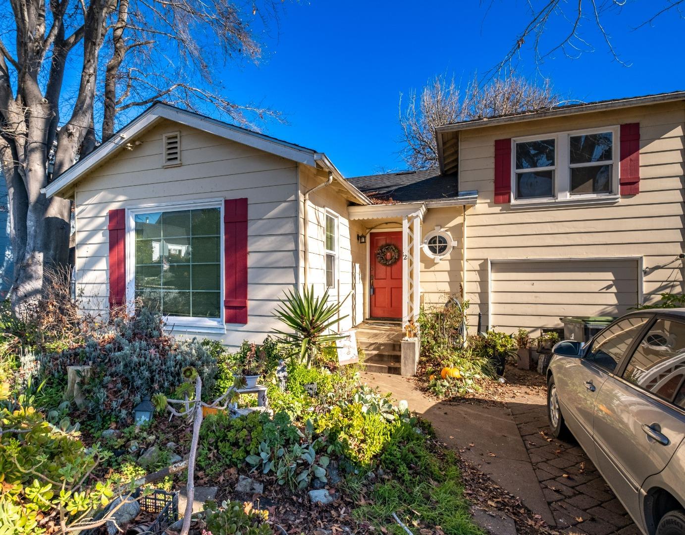 Detail Gallery Image 1 of 1 For 12 Monte Vista Ave, Watsonville,  CA 95076 - 2 Beds | 1/1 Baths