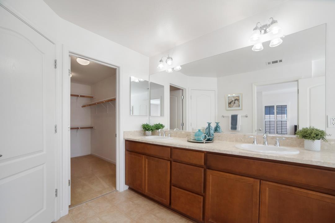 Detail Gallery Image 16 of 31 For 2432 Homer Ln, Hayward,  CA 94545 - 3 Beds | 2/1 Baths