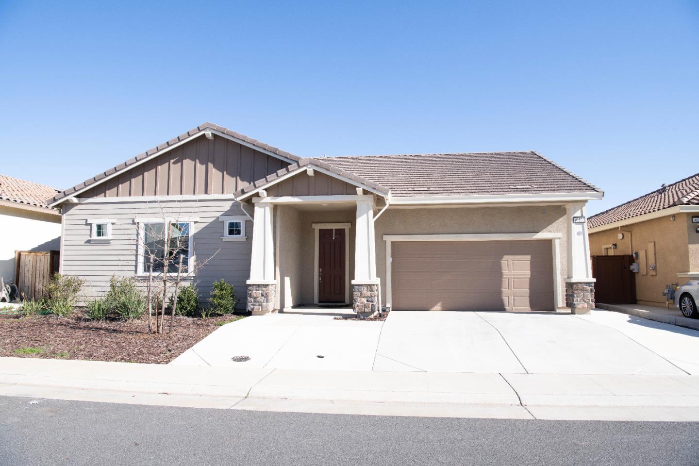 Photo of 10192 Charles Morris Wy in Elk Grove, CA