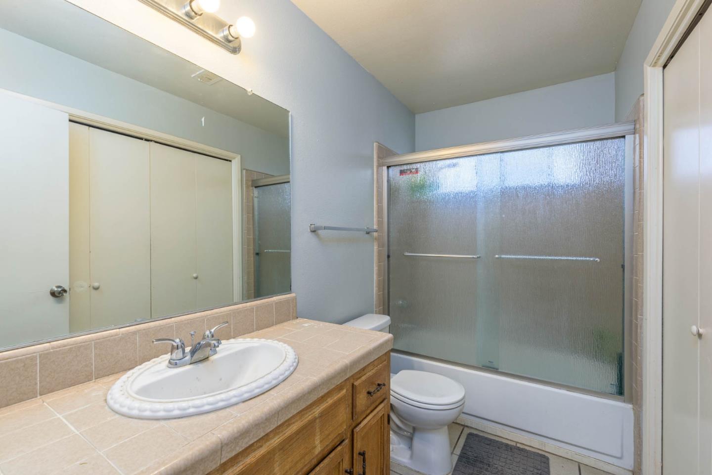 Detail Gallery Image 11 of 27 For 1644 W North Bear Creek Dr, Merced,  CA 95348 - 2 Beds | 1/1 Baths