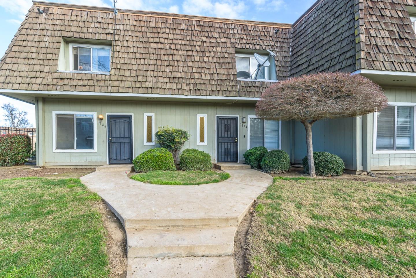 Detail Gallery Image 5 of 27 For 1644 W North Bear Creek Dr, Merced,  CA 95348 - 2 Beds | 1/1 Baths