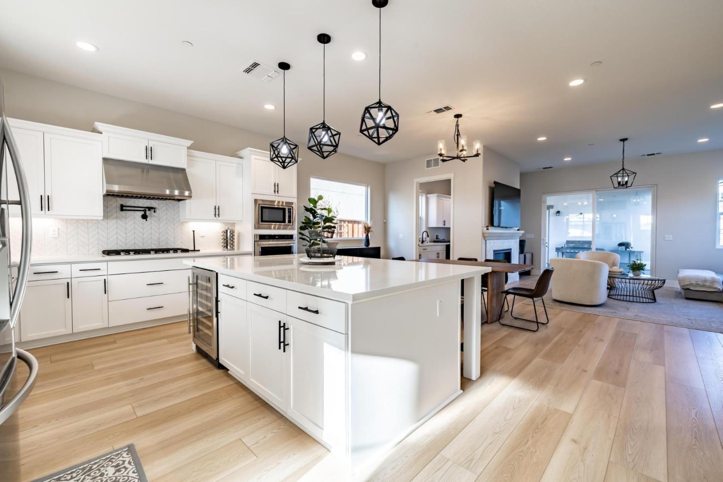 Photo of 2973 Abrams Dr in Marina, CA