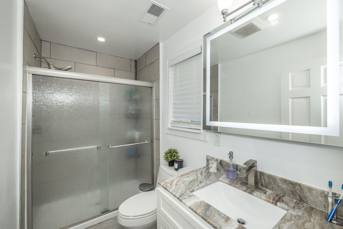 Detail Gallery Image 14 of 21 For 22823 High St, Hayward,  CA 94541 - 1 Beds | 1 Baths