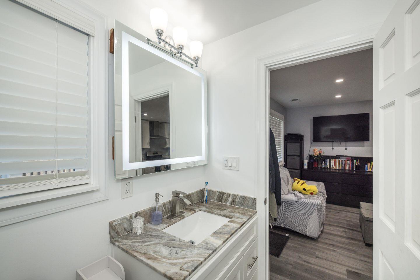 Detail Gallery Image 16 of 21 For 22823 High St, Hayward,  CA 94541 - 1 Beds | 1 Baths
