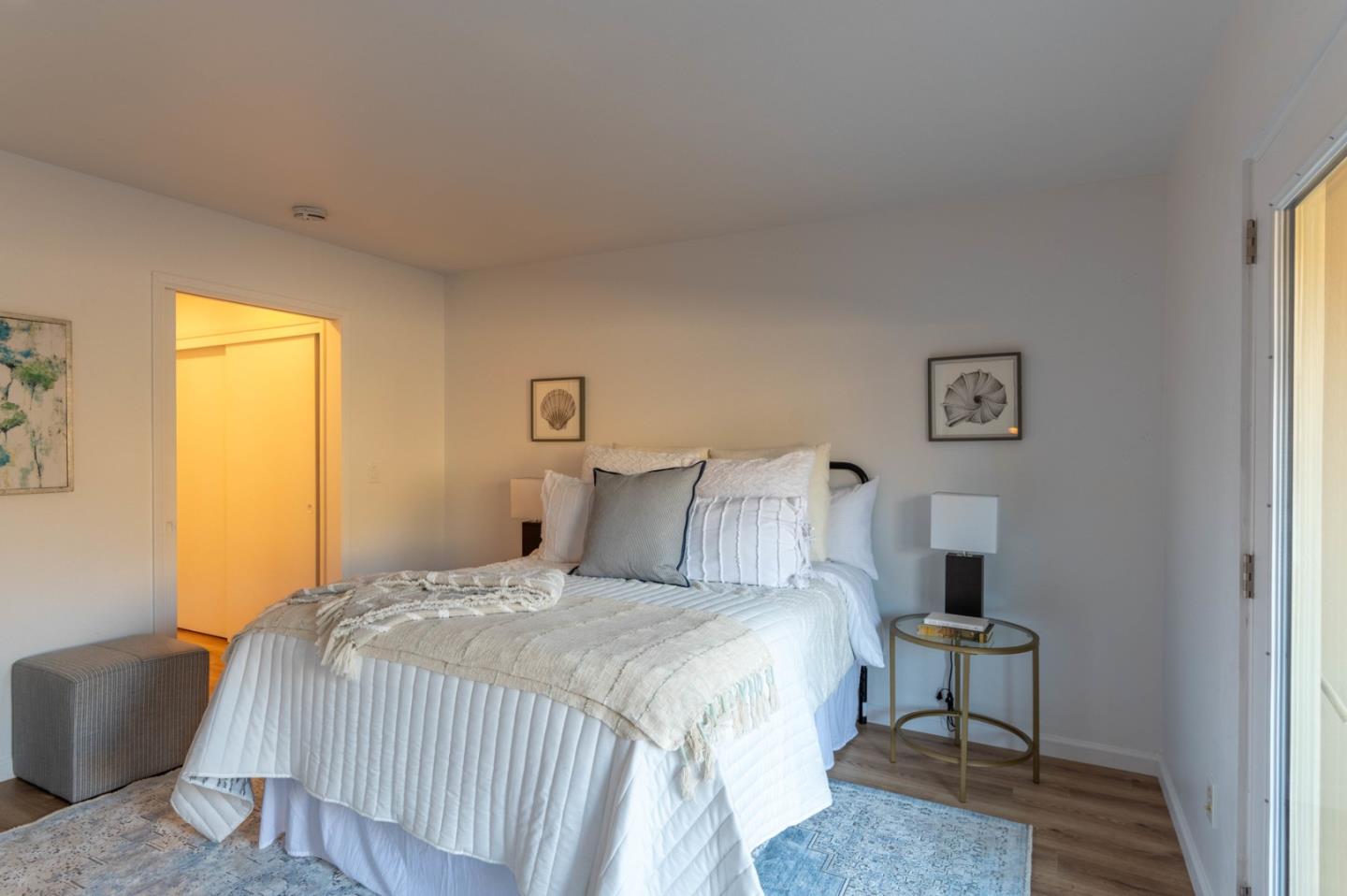 97 Hacienda Carmel, Carmel, CA 93923 1 Beds 1 Baths