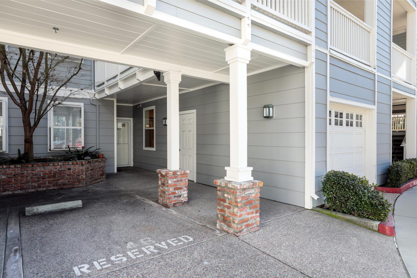 Detail Gallery Image 1 of 1 For 903 Sunrose Ter #102,  Sunnyvale,  CA 94086 - 2 Beds | 2 Baths