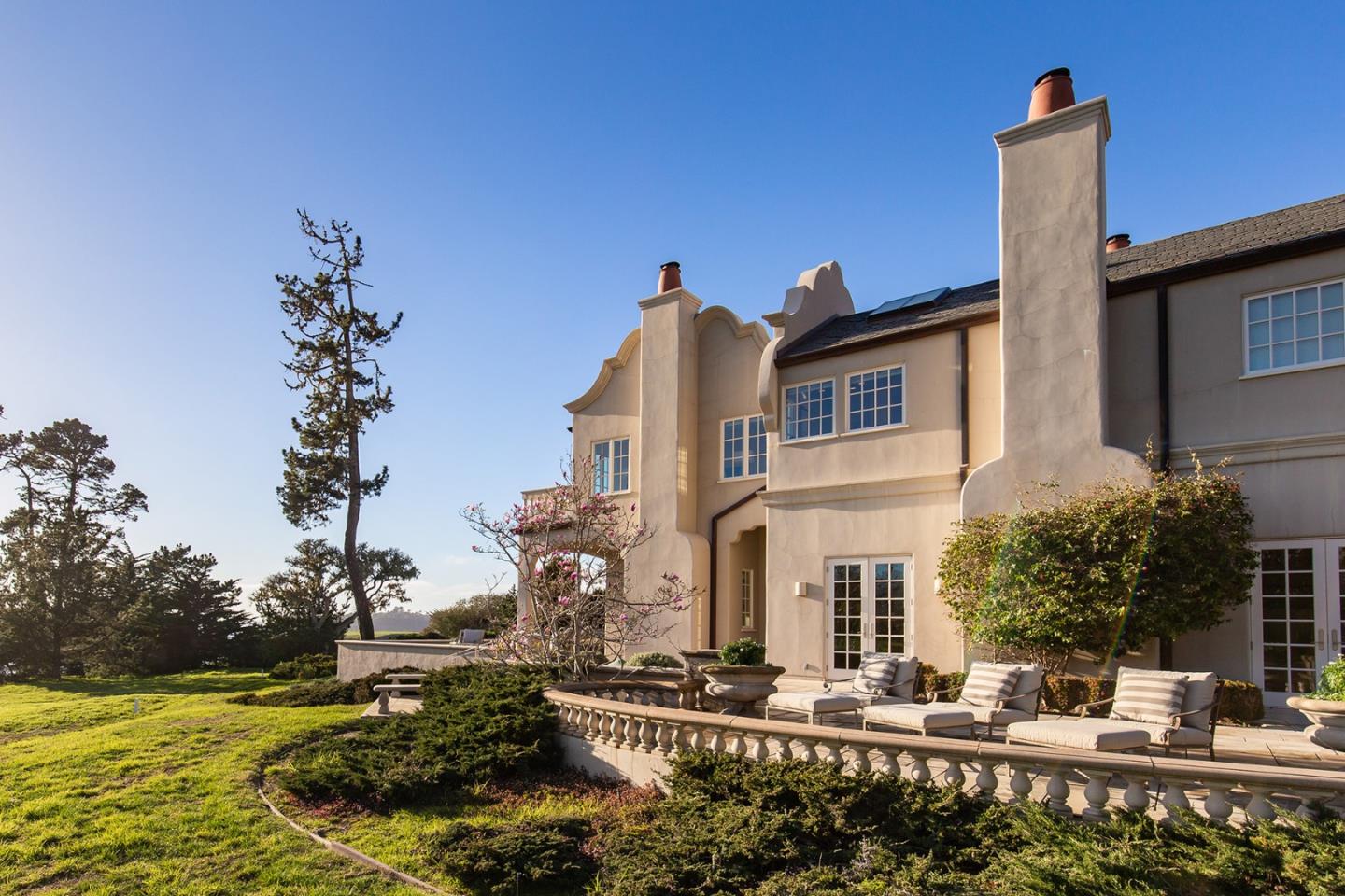 Detail Gallery Image 10 of 47 For 3410 17 Mile Dr, Pebble Beach,  CA 93953 - 7 Beds | 7/1 Baths
