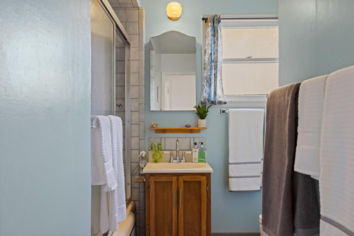 Detail Gallery Image 21 of 50 For 163 Sloat Ave, Pacific Grove,  CA 93950 - 3 Beds | 1 Baths