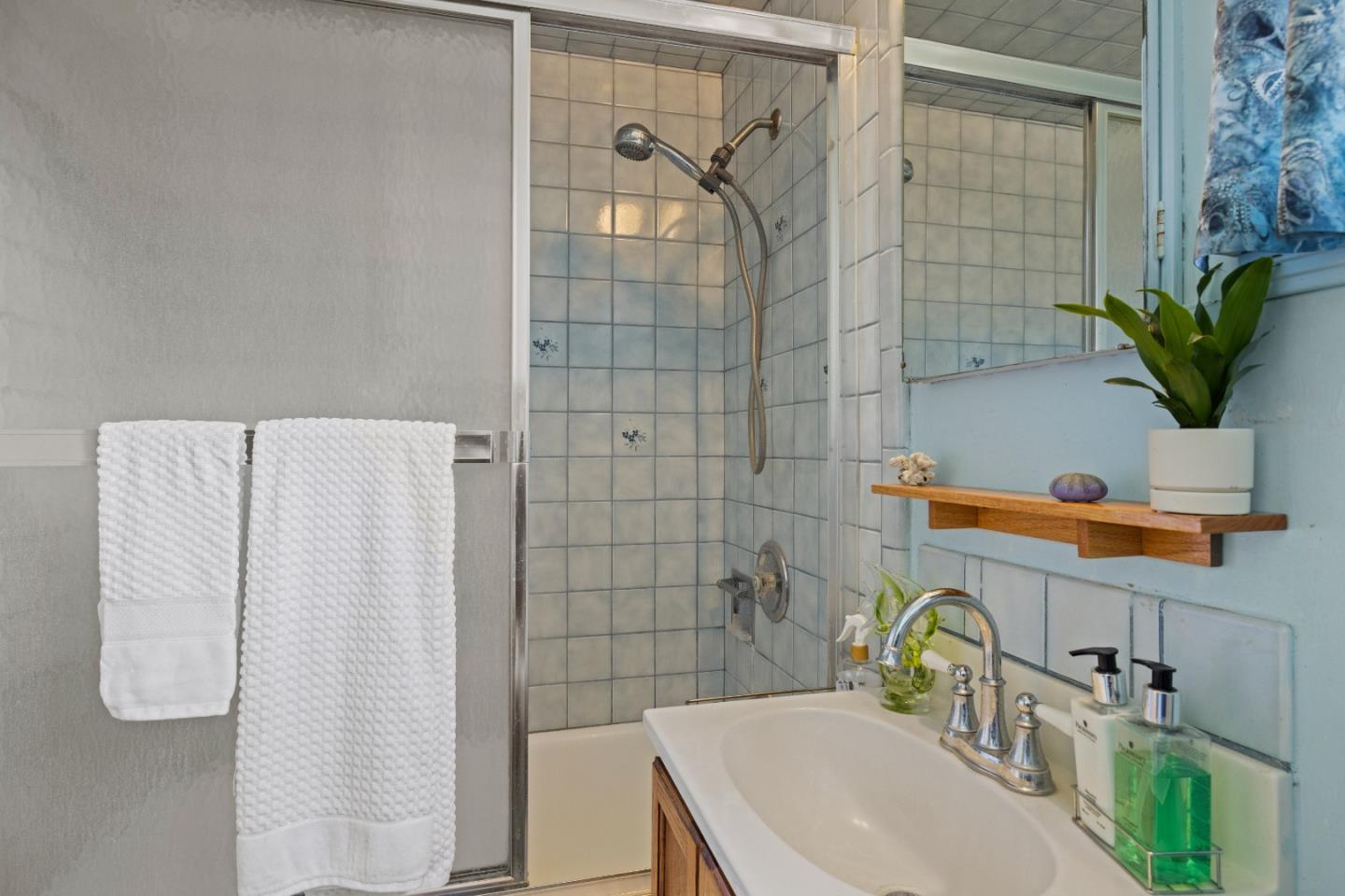 Detail Gallery Image 22 of 50 For 163 Sloat Ave, Pacific Grove,  CA 93950 - 3 Beds | 1 Baths